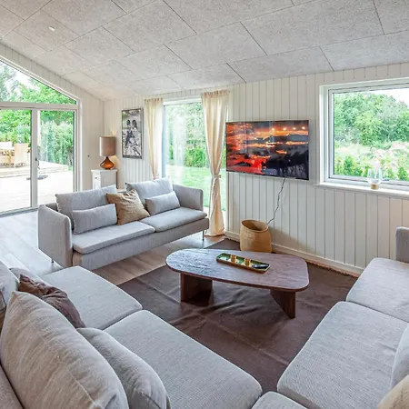 Luxurious In With Sauna Ferienhaus Ebeltoft