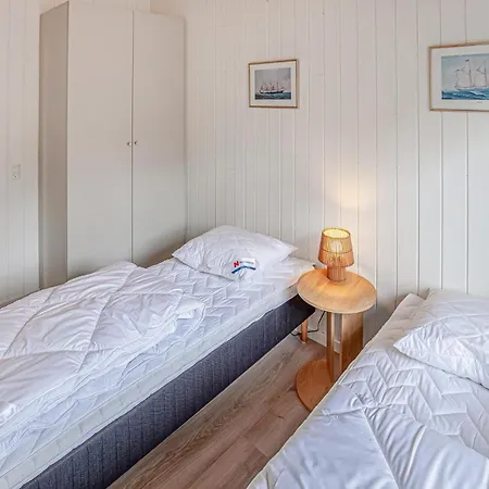 Ferienhaus Luxurious In With Sauna *